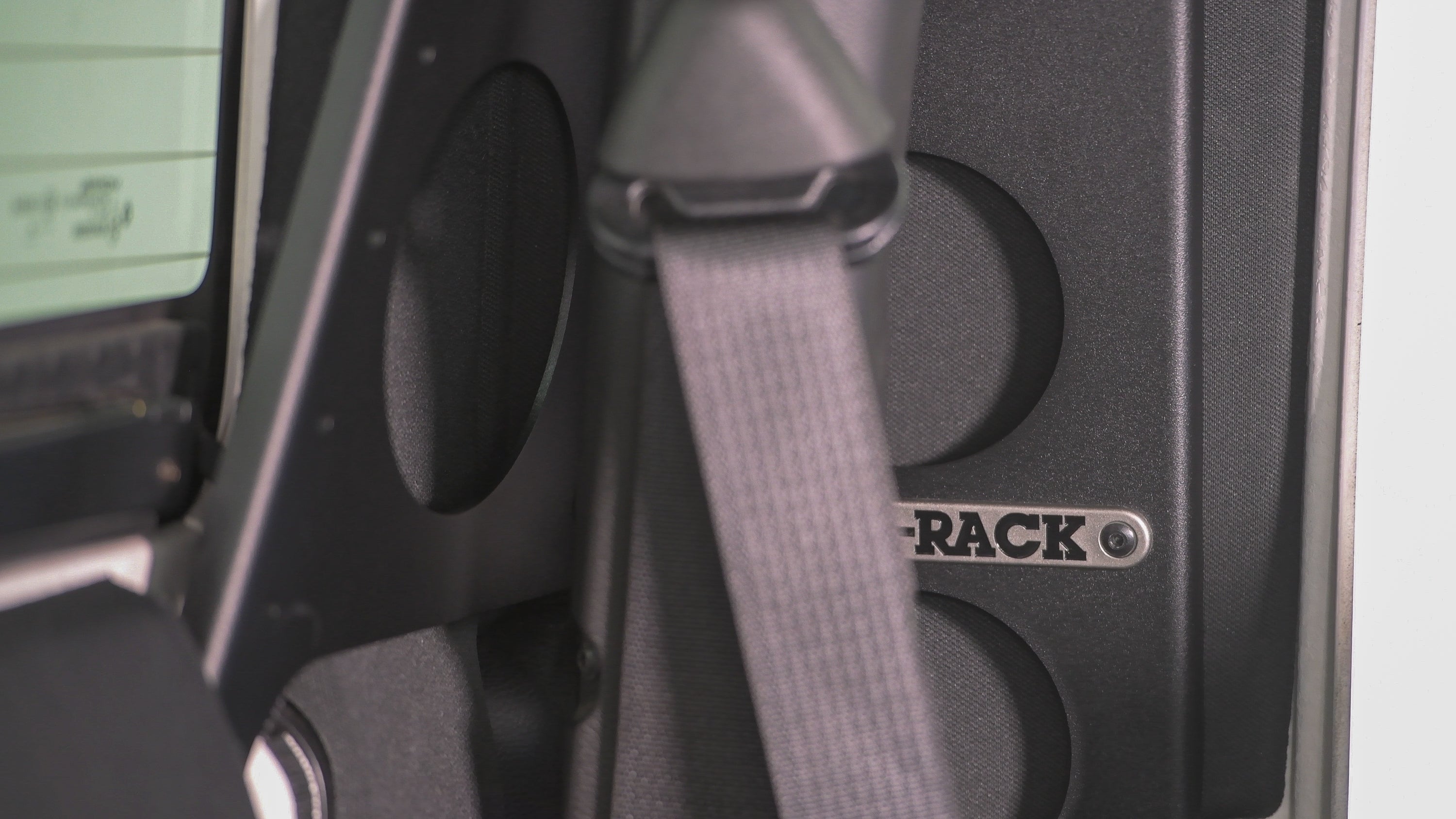 RHINO RACK | Backbone Mounting System - Jeep JT Gladiator (RJTB1)