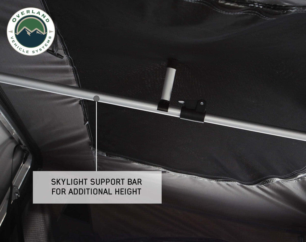OVERLAND VEHICLE SYSTEMS | Bushveld Hard Shell Roof Top Tent (18089901)