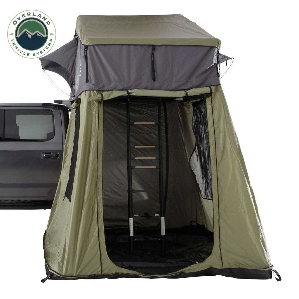 OVERLAND VEHICLE SYSTEMS | Nomadic 4 Roof Top Tent Annex Green Base With Black Floor & Travel Cover (18549936)