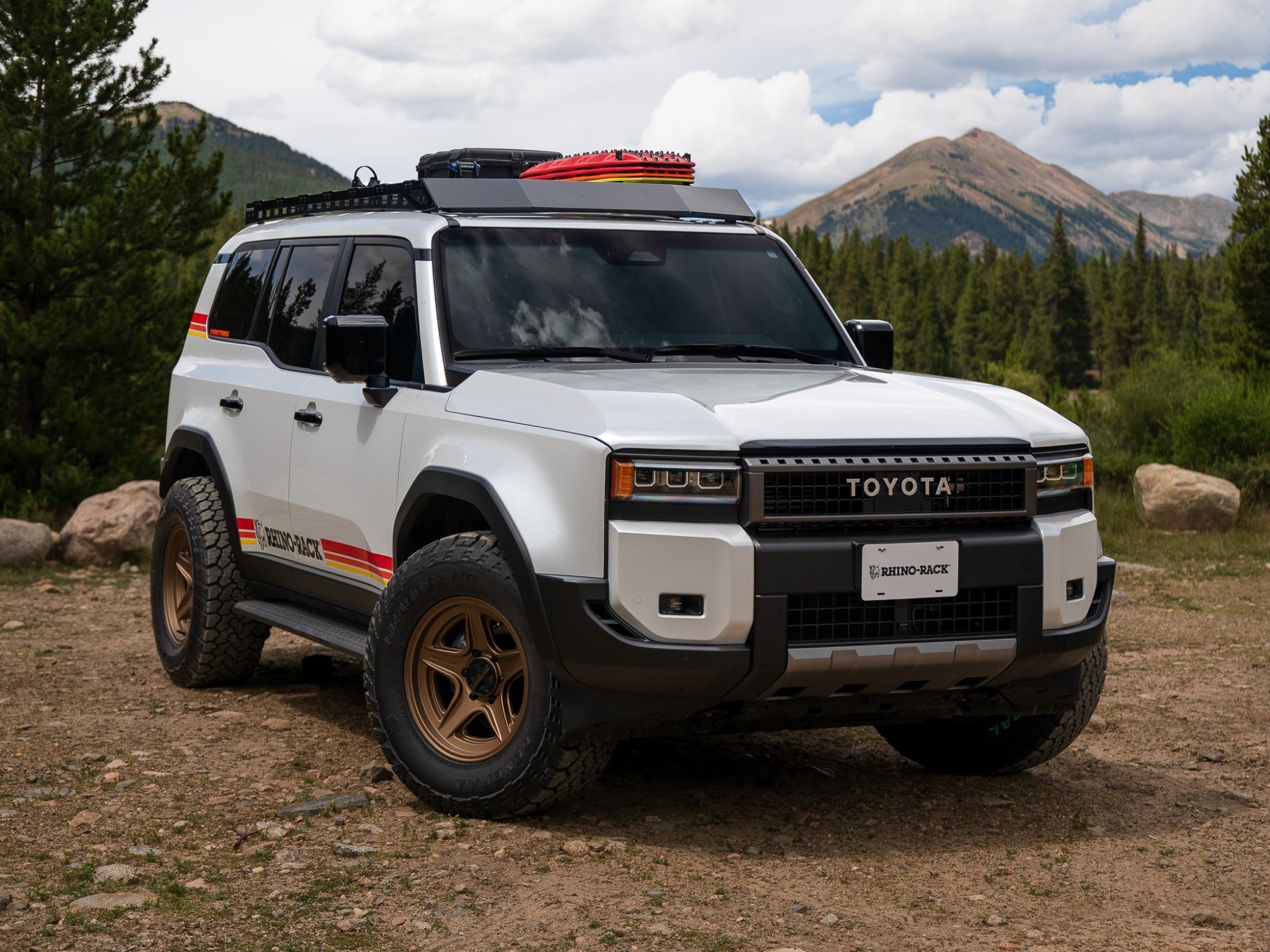 RHINO RACK | Toyota Land Cruiser 250/Lexus GX550 Reconn Platform (JC-02121)