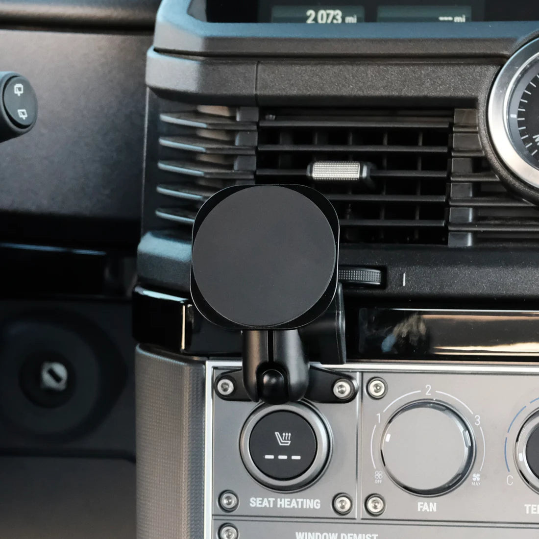 OFFROAM | INEOS Grenadier 2022-2025 MagSafe-compatible Phone Mount