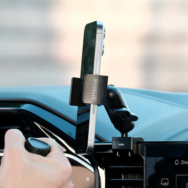 OFFROAM | Chevrolet Silverado 2022-2026 | Silverado HD 2024-2026 and GMC Sierra 1500 2022-2026 | Sierra HD 2024-2026 with 13.4-in. display Phone Mount (EE20059)