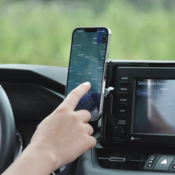 OFFROAM | Toyota RAV4 2019-2024 with 7-in. or 8-in. Toyota Audio Multimedia MagSafe Phone Mount (EE20115)