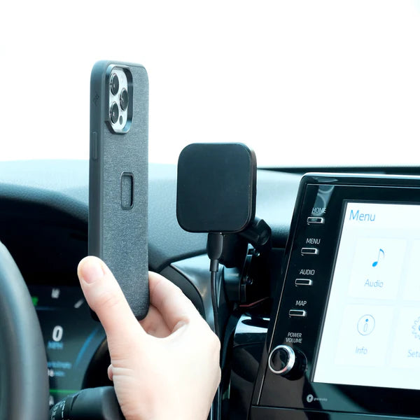 OFFROAM | Toyota Camry 2021-2024 Magnetic Qi2 Charging Phone Mount (EE20119)