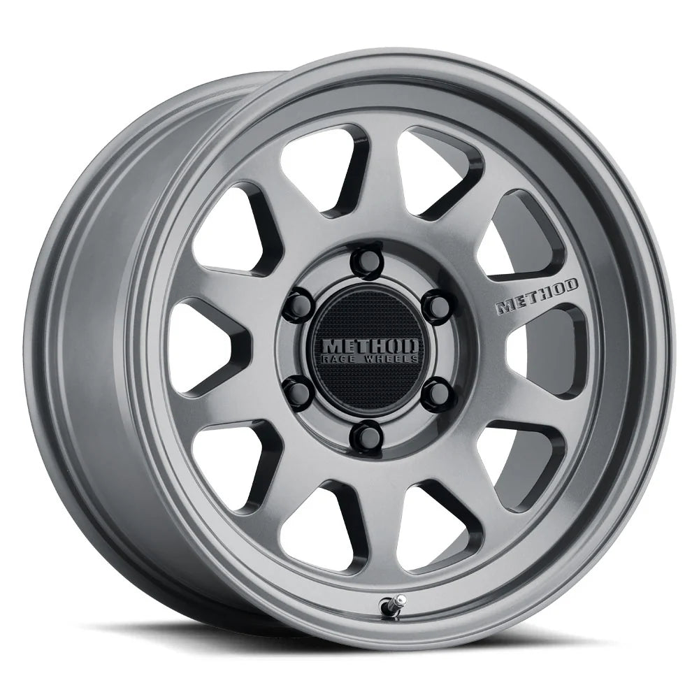 METHOD RACE WHEELS | 316 Gloss Titanium Standard Single Wheel (MR31678060825)