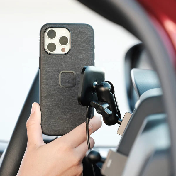 OFFROAM | Nissan Frontier 2022-2024 Magnetic Qi2 Charging Phone Mount, Dashboard Side (EE20114)