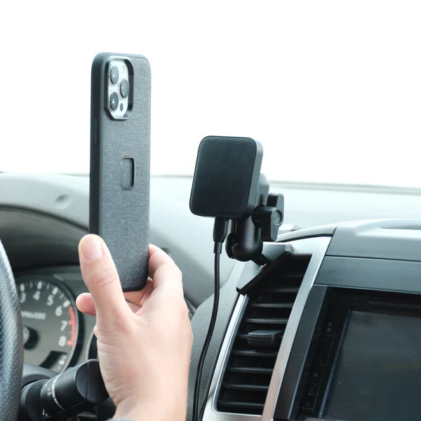 OFFROAM | Nissan Frontier 2009-2021 | Xterra 2009-2015 Magnetic Qi2 Charging Phone Mount (EE20091)