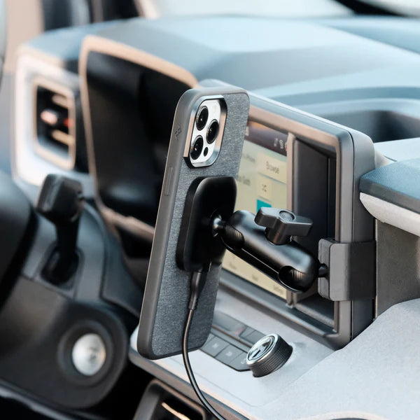 OFFROAM | Ford Maverick 2022-2024 Magnetic Qi2 Charging Phone Mount (EE20146)