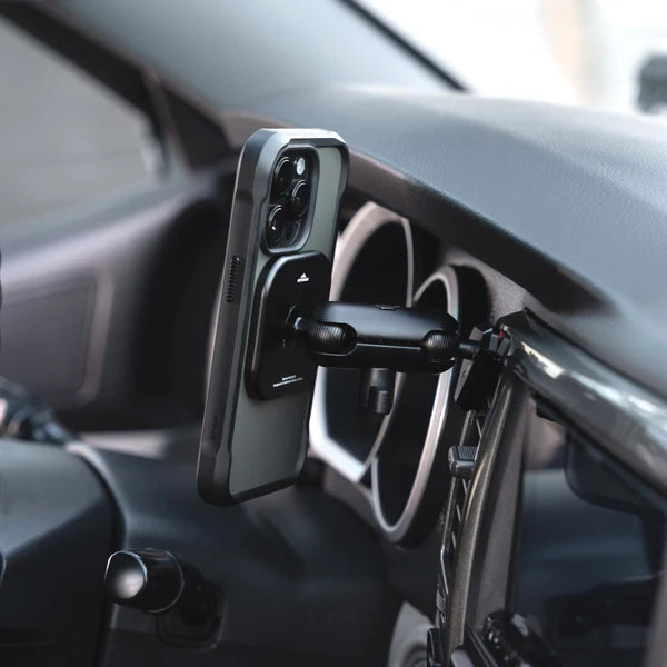 OFFROAM | 4Runner 4th Gen 2003-2009 MagSafe Phone Mount (EE20097)