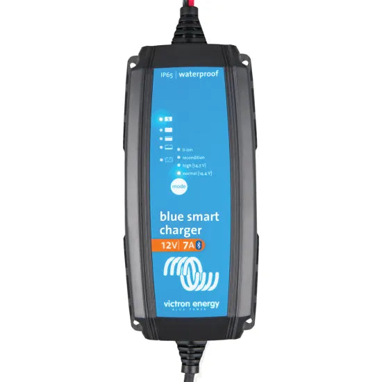 VICTRON ENERGY | Blue Smart IP65 Charger 120V AC (1015628)