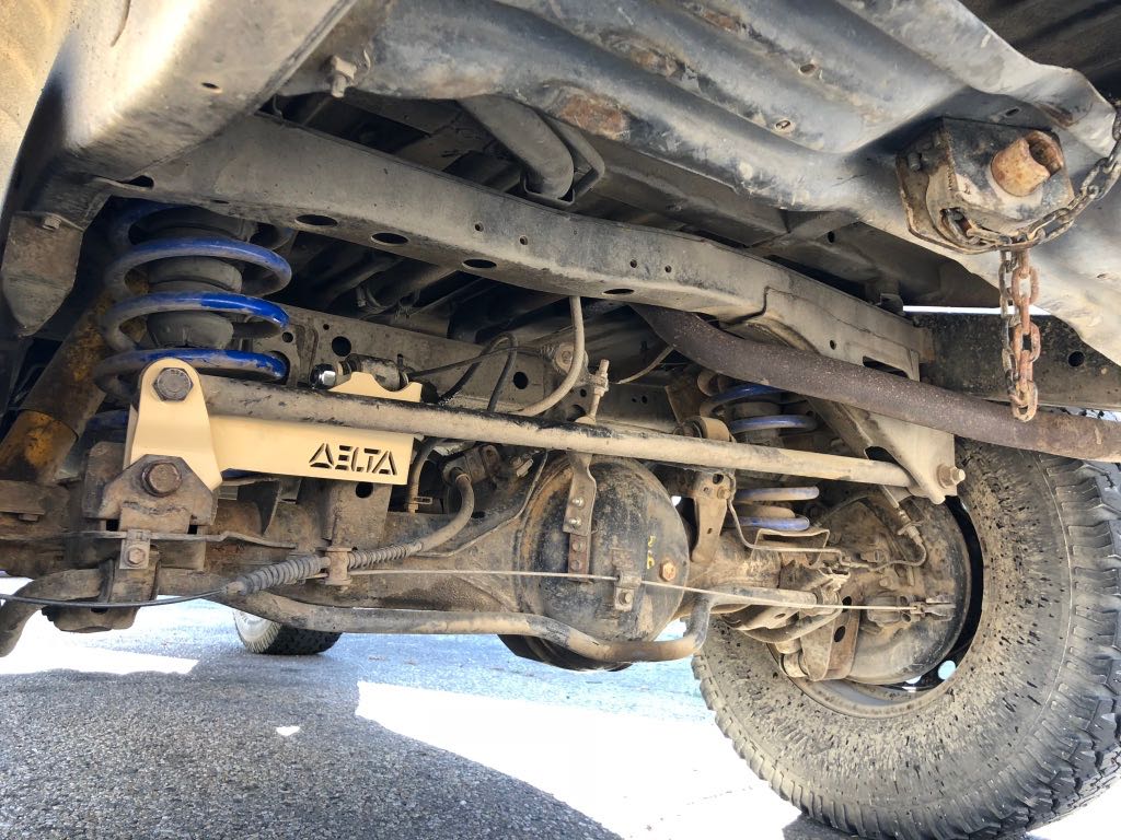 DELTA VEHICLE SYSTEMS | FJ/FZJ80/LX450 Rear Panhard Lift Bracket