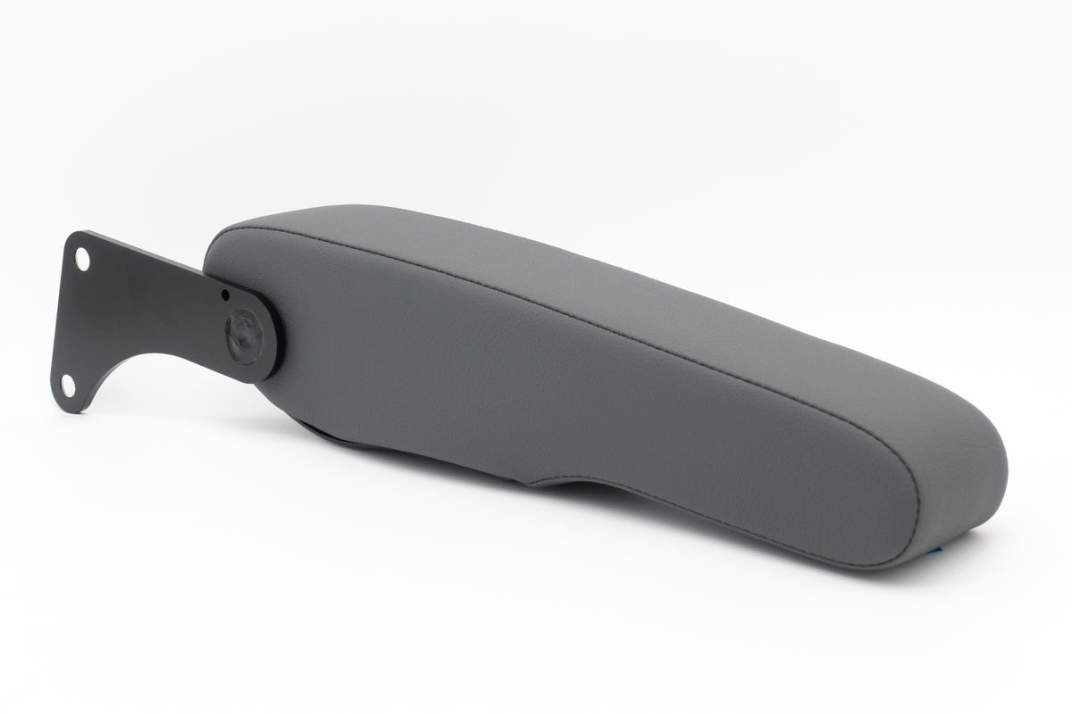 SCHEEL-MANN | Leatherette Armrest