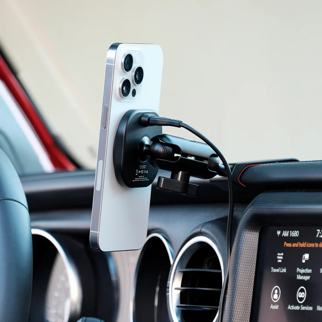 OFFROAM | Jeep Wrangler 2018-2023 | Gladiator 2019-2023 MagSafe-compatible Phone Mount, Dashboard