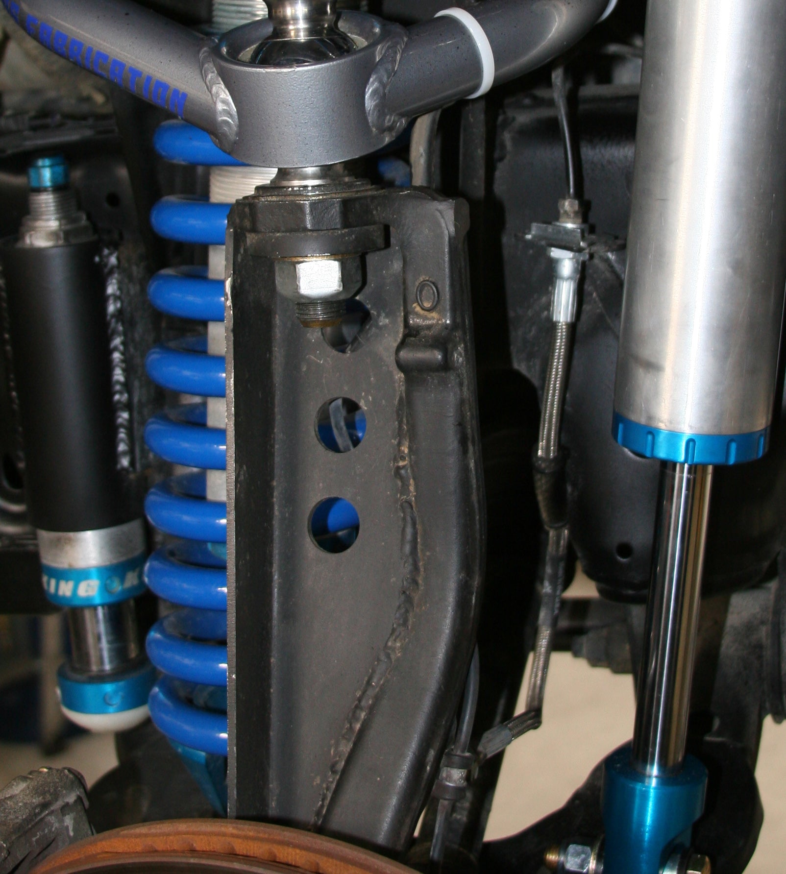 TOTAL CHAOS FABRICATION | Tacoma 1st Gen (1996 - 2004) & Tundra 1st Gen (2000 - 2006) Spindle Gussets (59697)