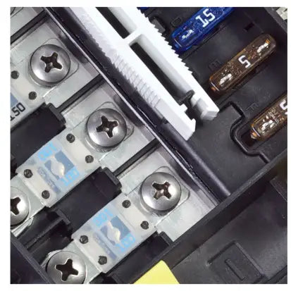 BLUE SEA SYSTEMS | Fuse Block Safety Hub 150 (374418)