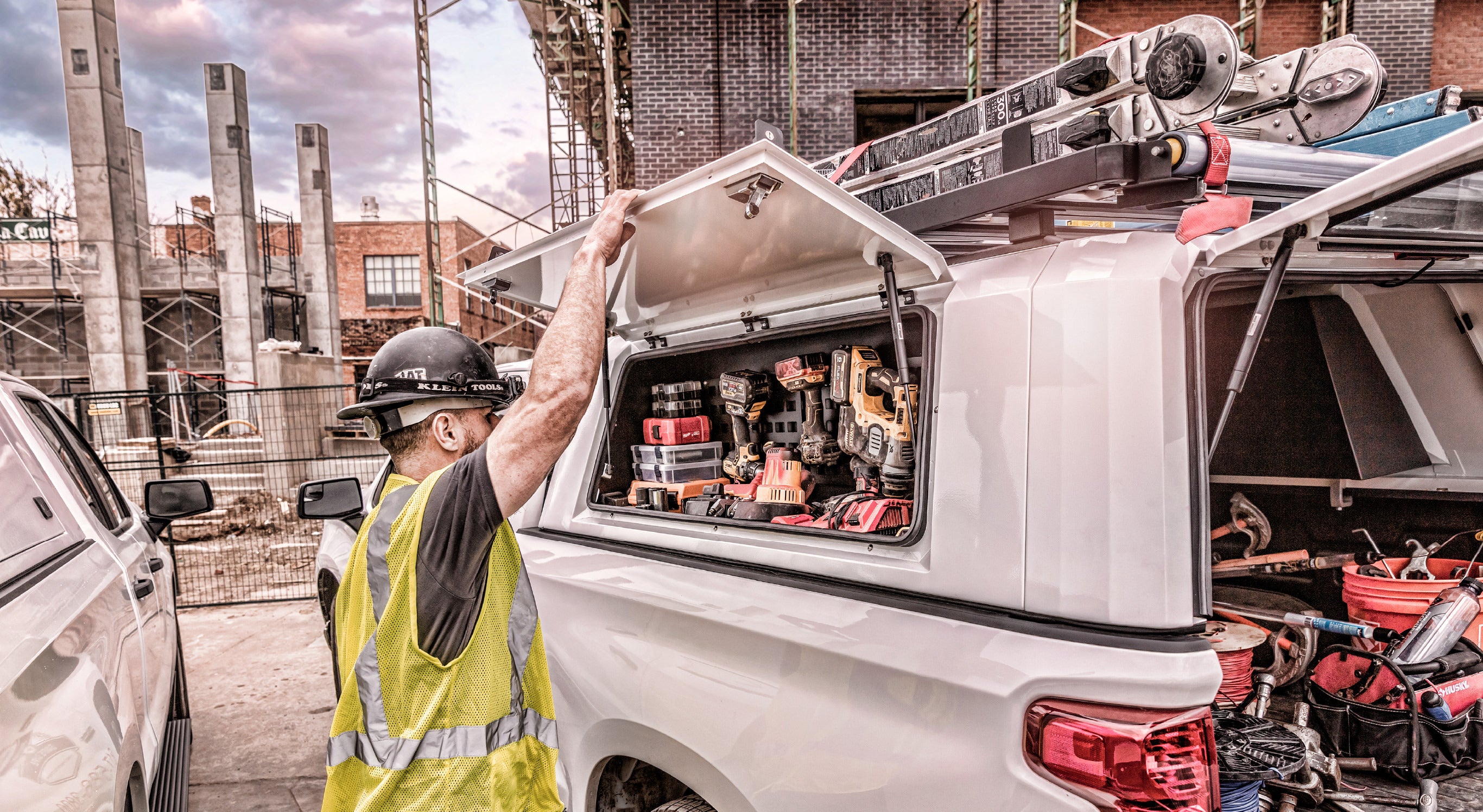 SMARTCAP | RAM 1500 (2019-26) EVOc Commercial (EC1005-WH)