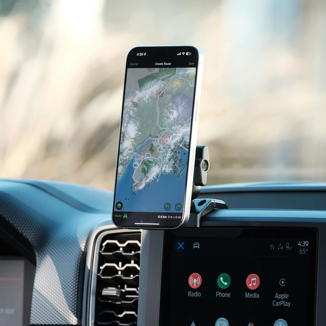OFFROAM | Ford Ranger 2024-2025 MagSafe-compatible Phone Mount