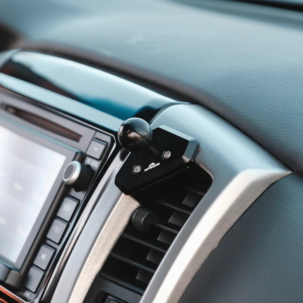 OFFROAM | Tacoma 2nd Gen 2012-2015 MagSafe Phone Mount (EE20103)