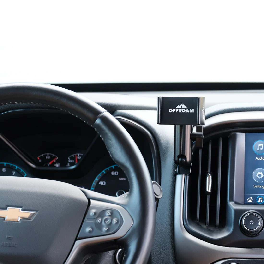 OFFROAM | Chevrolet Colorado & GMC Canyon 2015-2022 Phone Mount (EE20073)