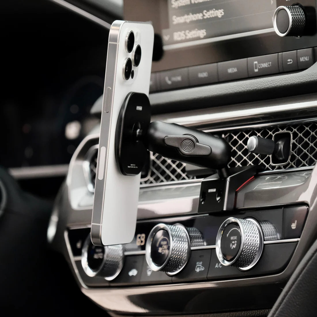 OFFROAM | Acura Integra 2023-2025 MagSafe Phone Mount (EE20171)