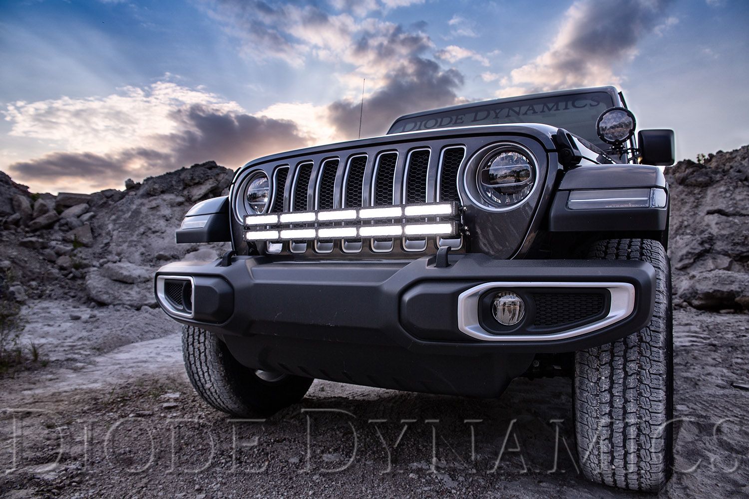 DIODE DYNAMICS | Jeep JL Wrangler 2018-2025 Bumper LED Lightbar Kit