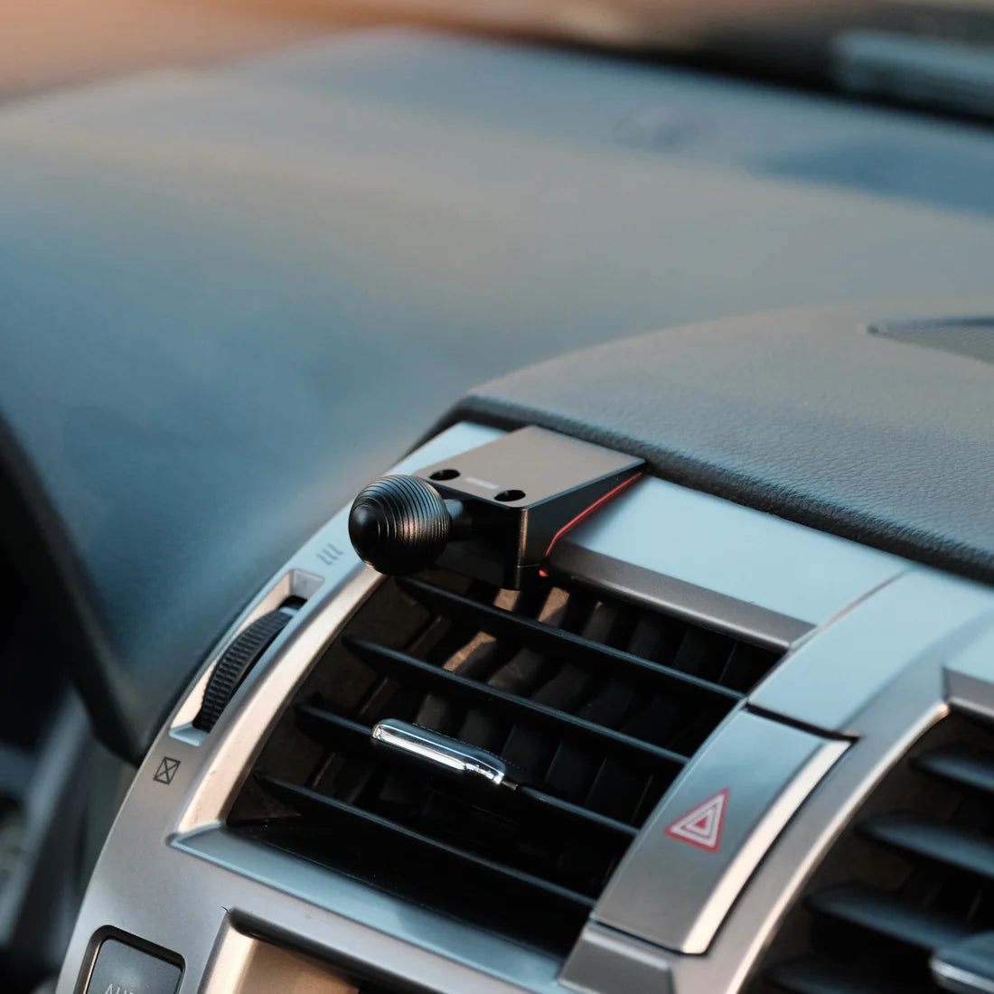 OFROAM | Lexus GX 460 2010-2021 Mounting Base (EE10095)