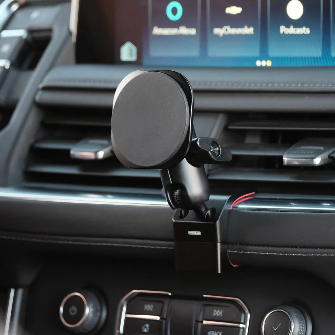 OFFROAM | Chevrolet Suburban | Tahoe & GMC Yukon | Yukon XL 2021-2024 MagSafe Phone Mount (EE20167)