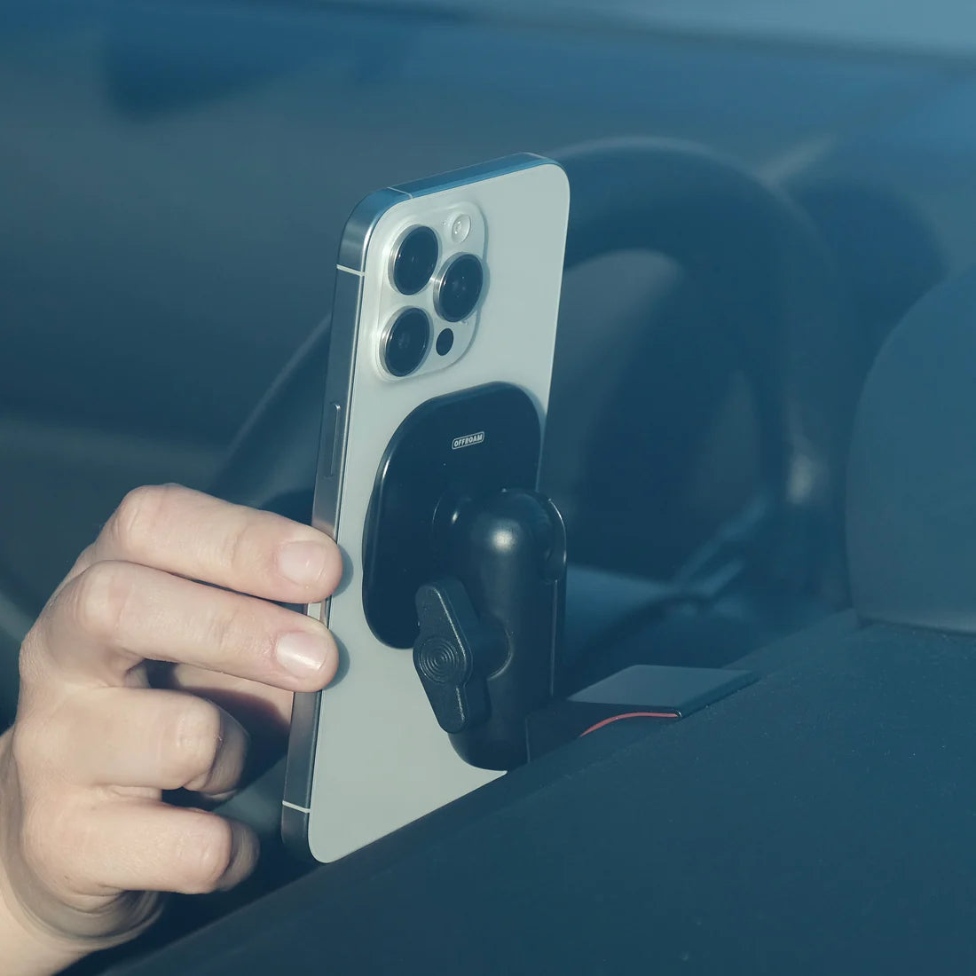 OFFROAM | Subaru BRZ 2022-2025 & Toyota GR86 2022-2025 MagSafe Phone Mount