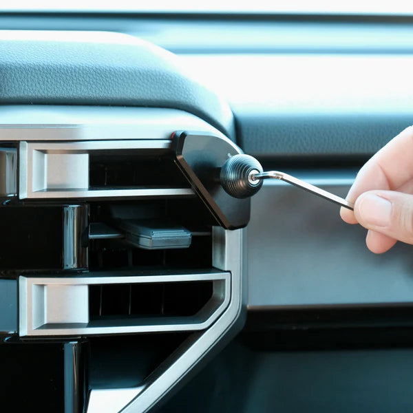 OFFROAM | Tundra 3rd Gen 2022-2025 & Sequoia 2023-2025 Magnetic Qi2 Charging Phone Mount (EE20037)