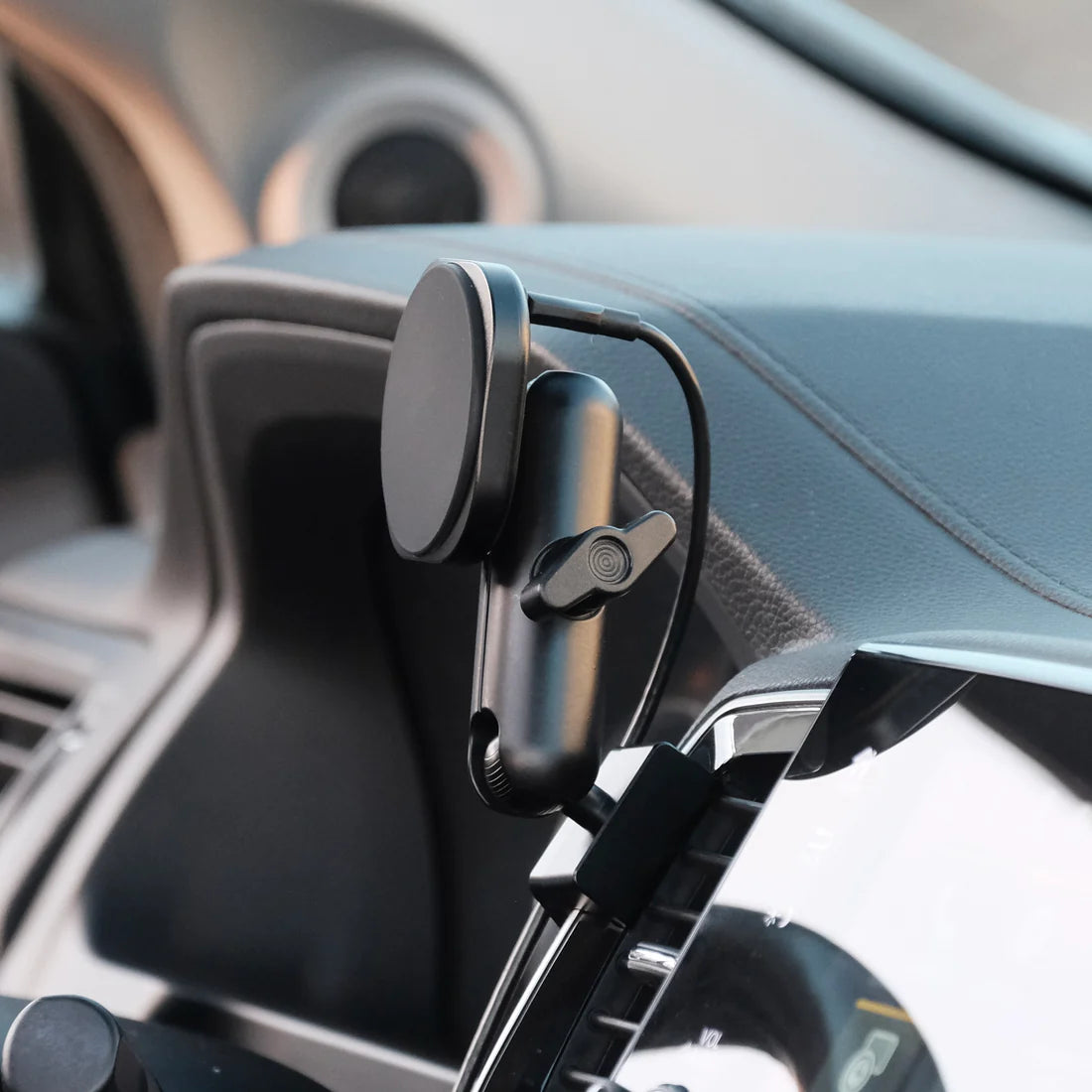 OFFROAM | Honda Ridgeline 2016-2025 | Passport 2019-2025 | Pilot 2016-2022 MagSafe Phone Mount