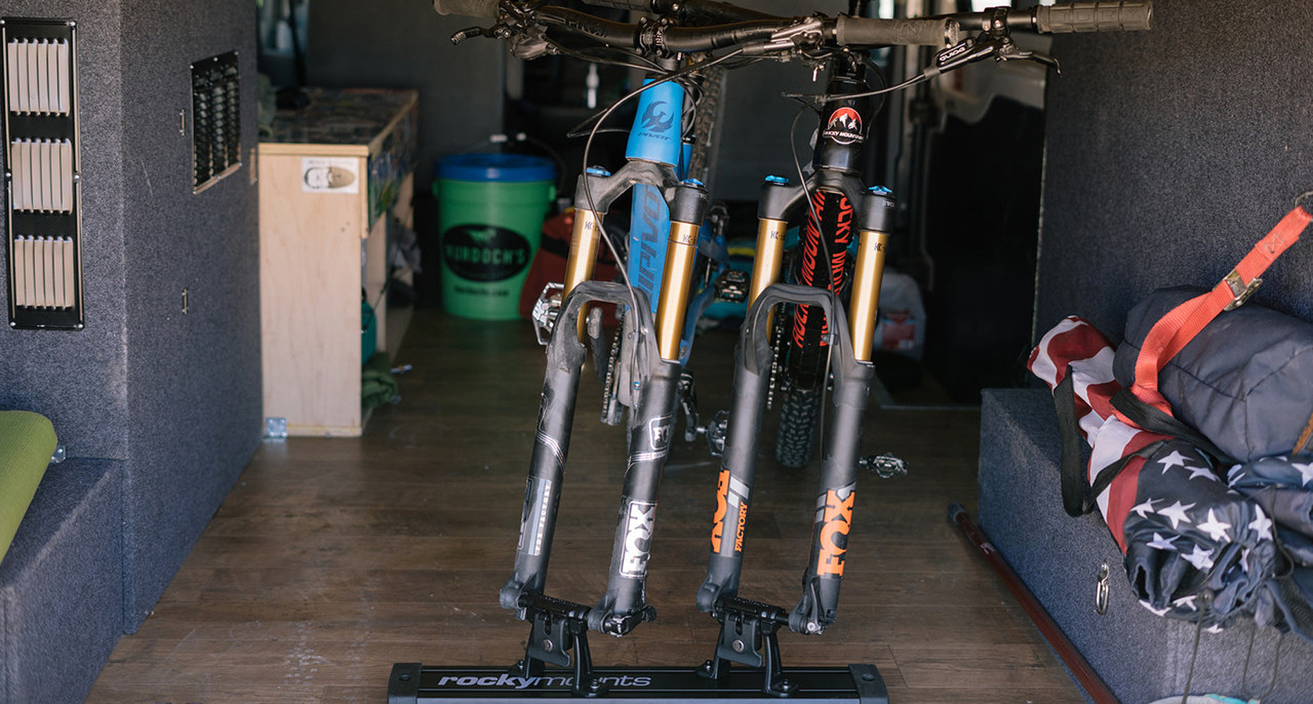 RHINO RACK | RockyMounts 60" VanTrack (10901)