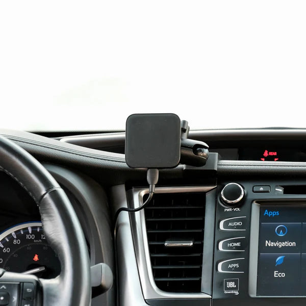 OFFROAM | Toyota Highlander 2014-2019 Magnetic Qi2 Charging Phone Mount (EE20063)