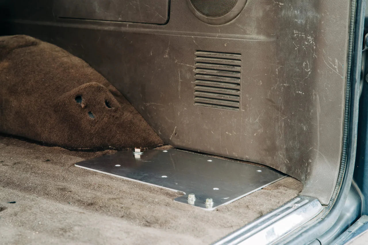 BELLFAB | Land Cruiser 80 Series Adapter Plate For Dometic Water Jug Mount