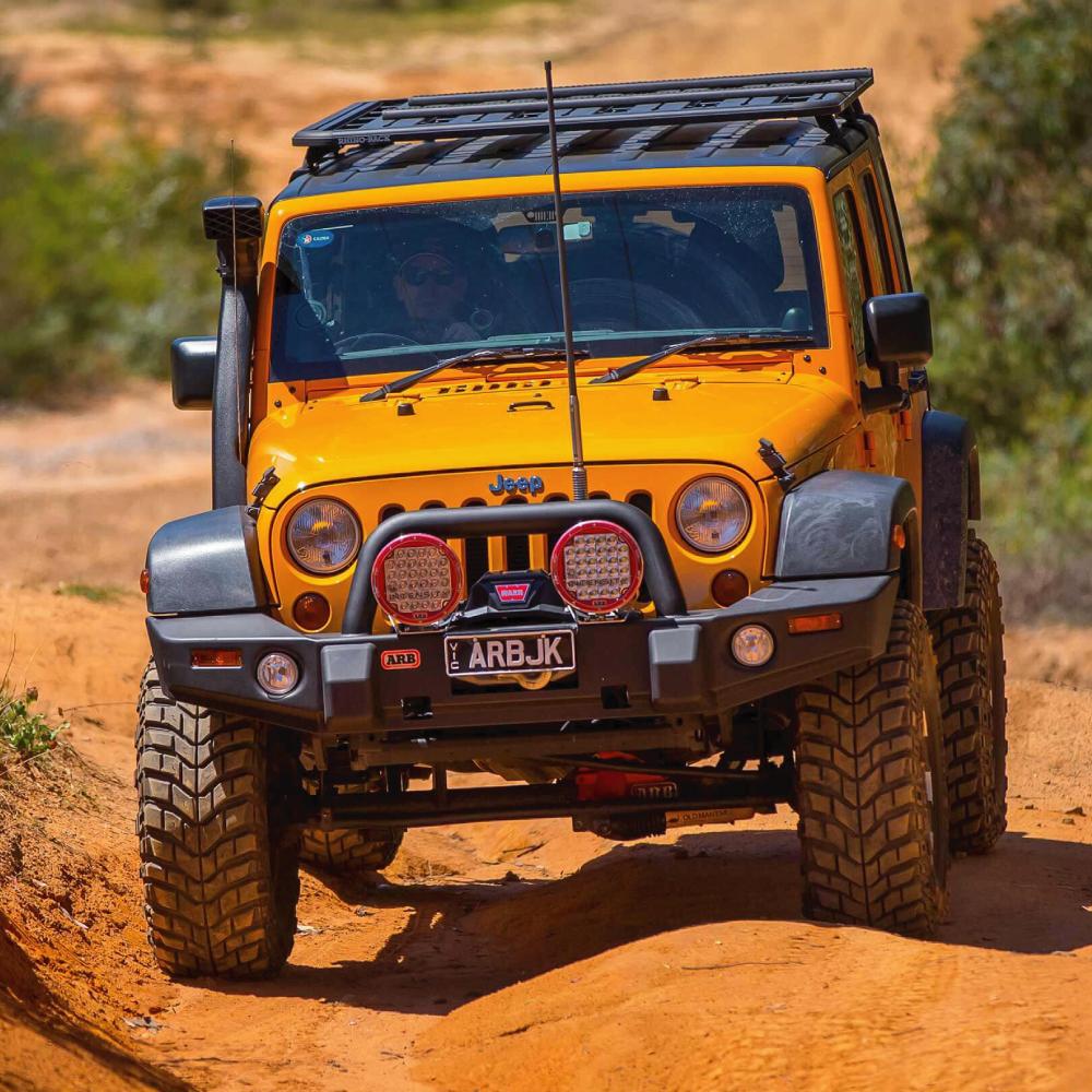 ARB 4X4 | Jeep Wrangler JK 2007-2023 Deluxe Bumper Combo Bar (3450240)