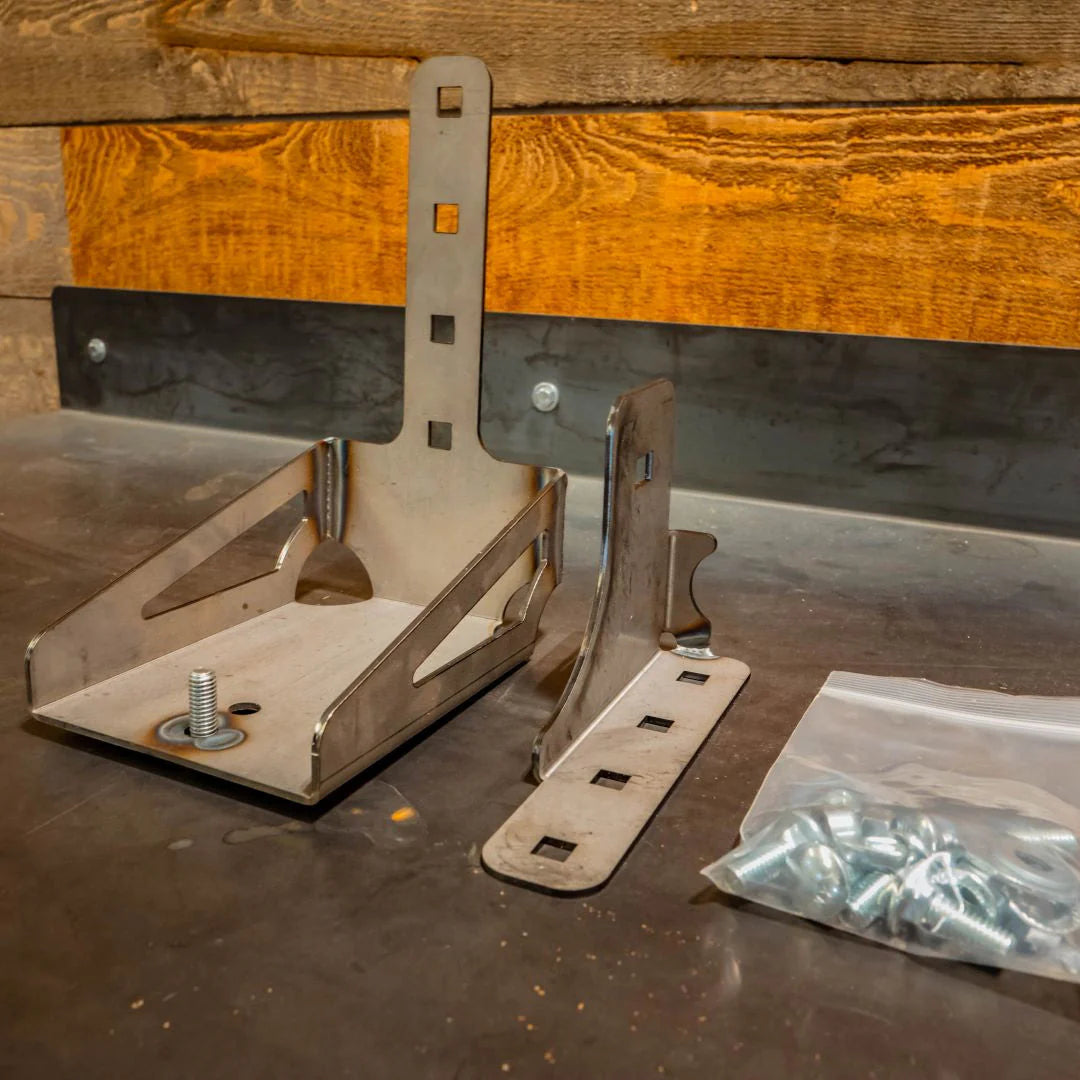 C4 FABRICATION | Vertical Hi-Lift Bracket