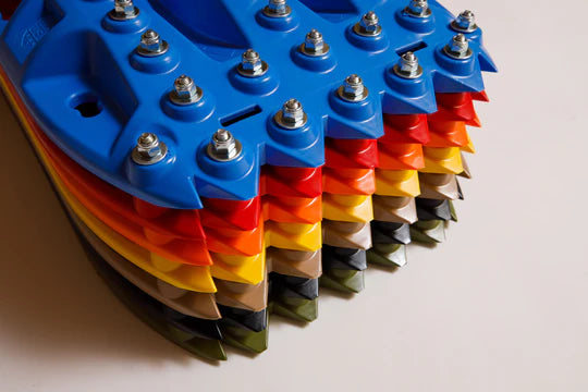 ACTIONTRAX | Metal Teeth Recovery Boards Blue (Pair) - Extreme Traction Mats