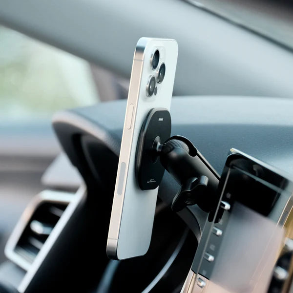 OFFROAM | Toyota Camry 2021-2024 MagSafe Phone Mount (EE20118)