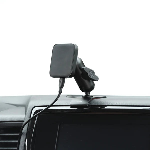 OFFROAM | Nissan Frontier 2022-2024 Magnetic Qi2 Charging Phone Mount, Dashboard Top