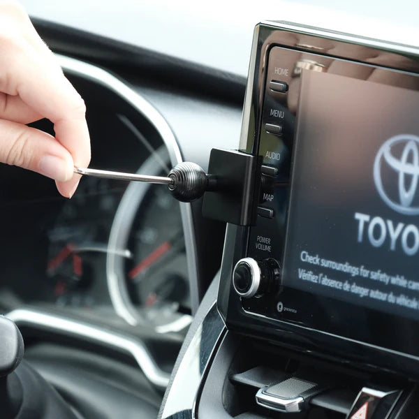 OFFROAM | Toyota Corolla 2020-2024 & Corolla Cross 2022-2024 MagSafe Phone Mount (EE20100)