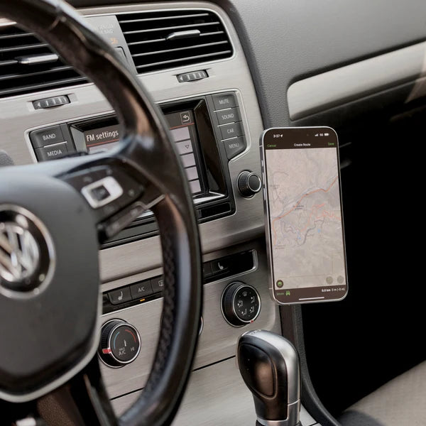 OFFROAM | Volkswagen Golf 2015-2021 MagSafe Phone Mount (EE20148)