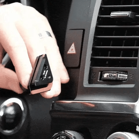 OFFROAM | Tundra 2nd Gen 2007-2013 | Sequoia 2008-2022 MagSafe-compatible Phone Mount