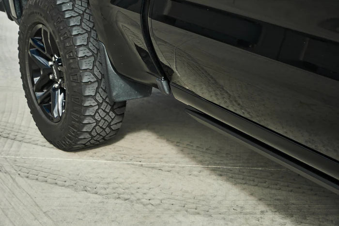 BODY ARMOR 4X4 | Chevrolet Silverado & GMC Sierra 3500 & 2500 & 1500 Crew Cab 2019-2024 E-Power Board Steps (GM-4501)