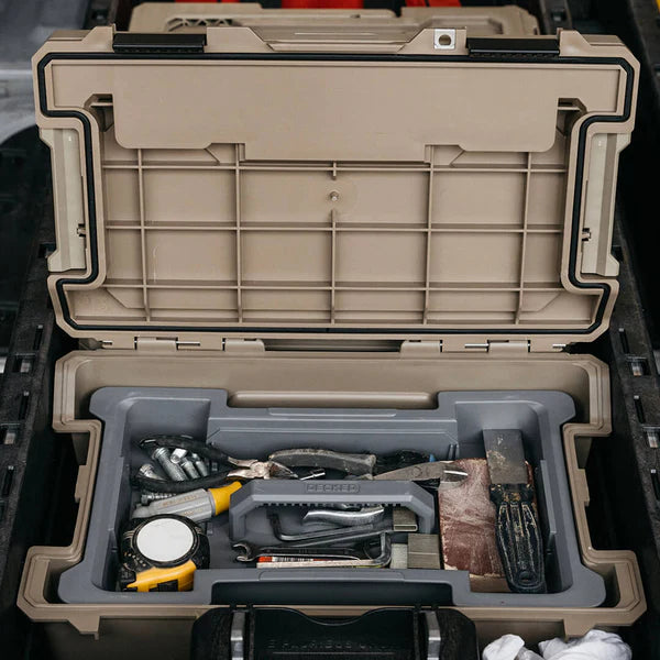 DECKED | D-co Case Cargo Tray (A0090-DTRY-GRY)