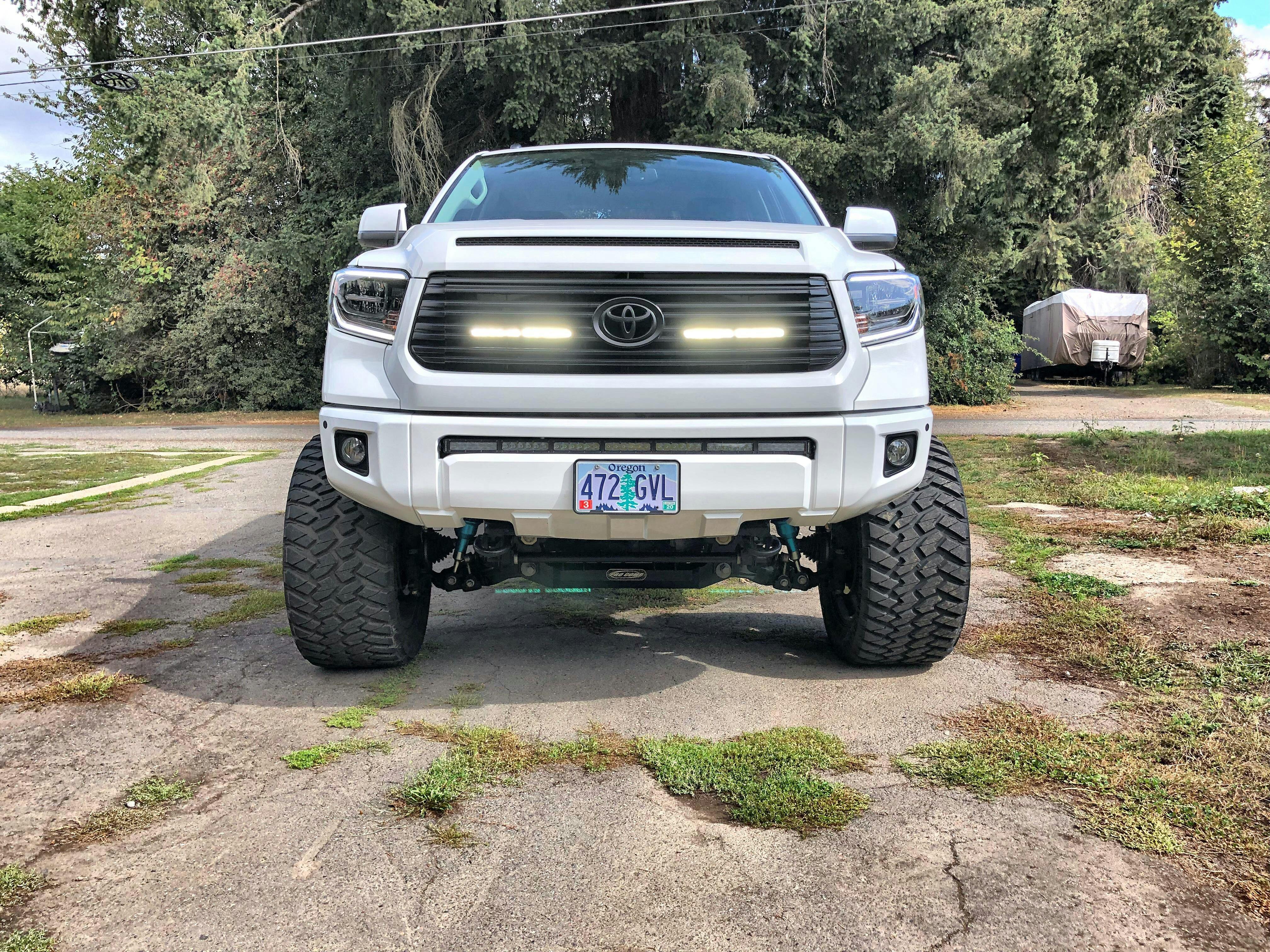 DIODE DYNAMICS | Tundra 3rd Gen 2014-2021 SAE/DOT LED Lightbar Kit