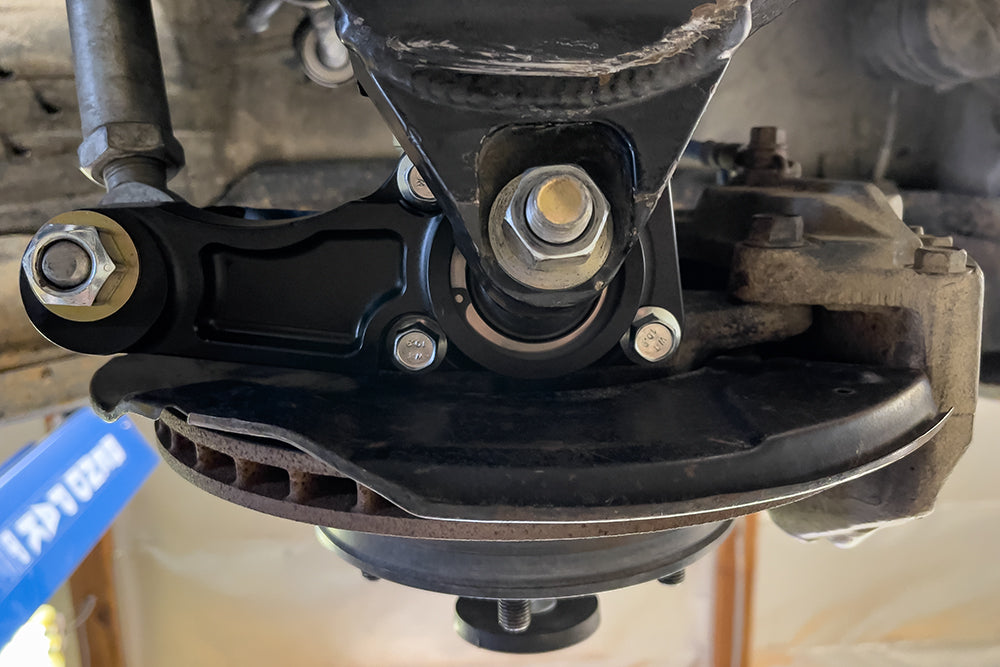 TOTAL CHAOS FABRICATION | Tacoma 1st Gen (1996 - 2004) Lower Uniball Conversion - Tc Heim Steering (96140-H)