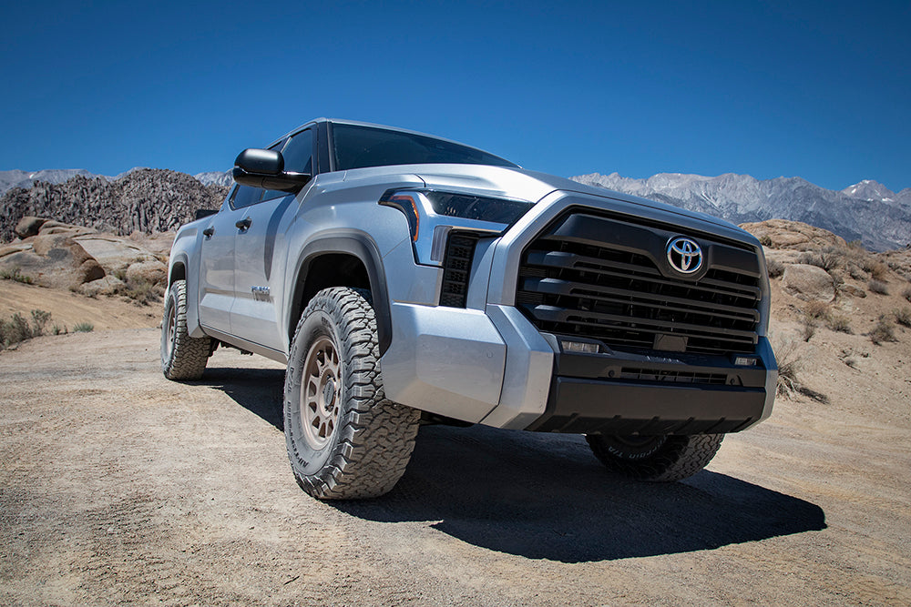 TOTAL CHAOS FABRICATION | Tundra 3rd Gen (2022 - 2024) Lift Kit W/ Front 3.0 Inch Diameter Adjustable King Shocks (22-30-K1A)