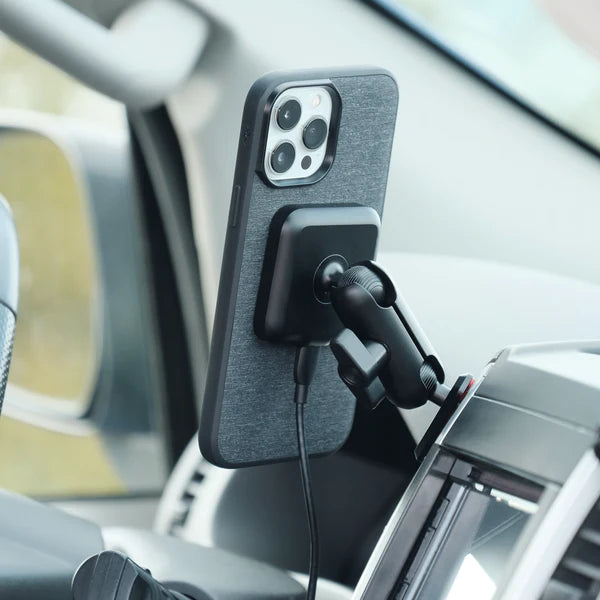 OFFROAM | Nissan Frontier 2009-2021 | Xterra 2009-2015 Magnetic Qi2 Charging Phone Mount (EE20091)