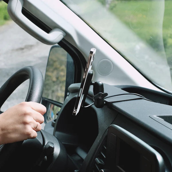 OFFROAM | Ford Transit 2020-2024 Magnetic Qi2 Charging Phone Mount (EE20068)