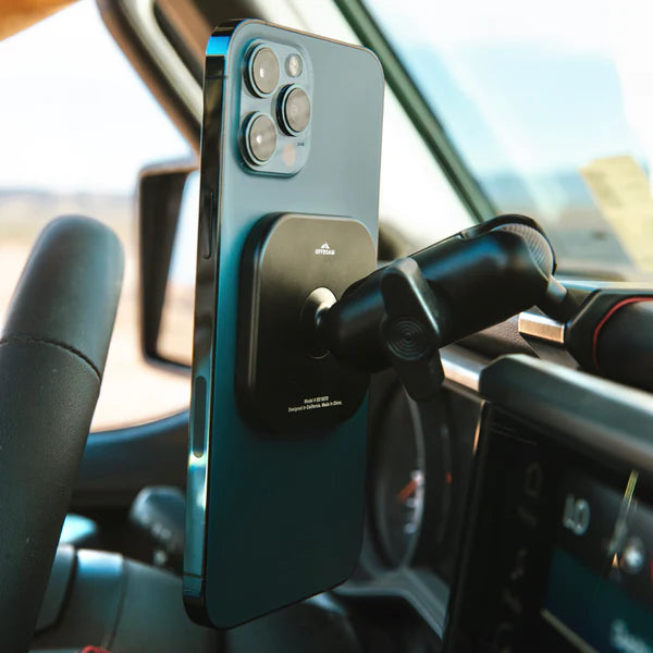 OFFROAM | Jeep Wrangler & Gladiator 2024-2025 MagSafe Phone Mount (EE20085)