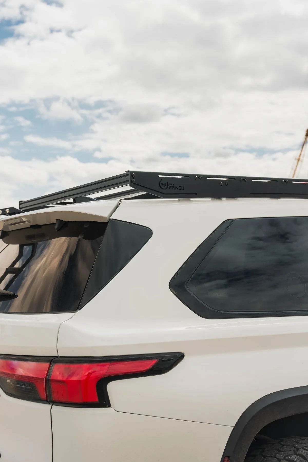 PRINSU DESIGNS | Sequoia 2023-2025 Prinsu Pro Roof Rack